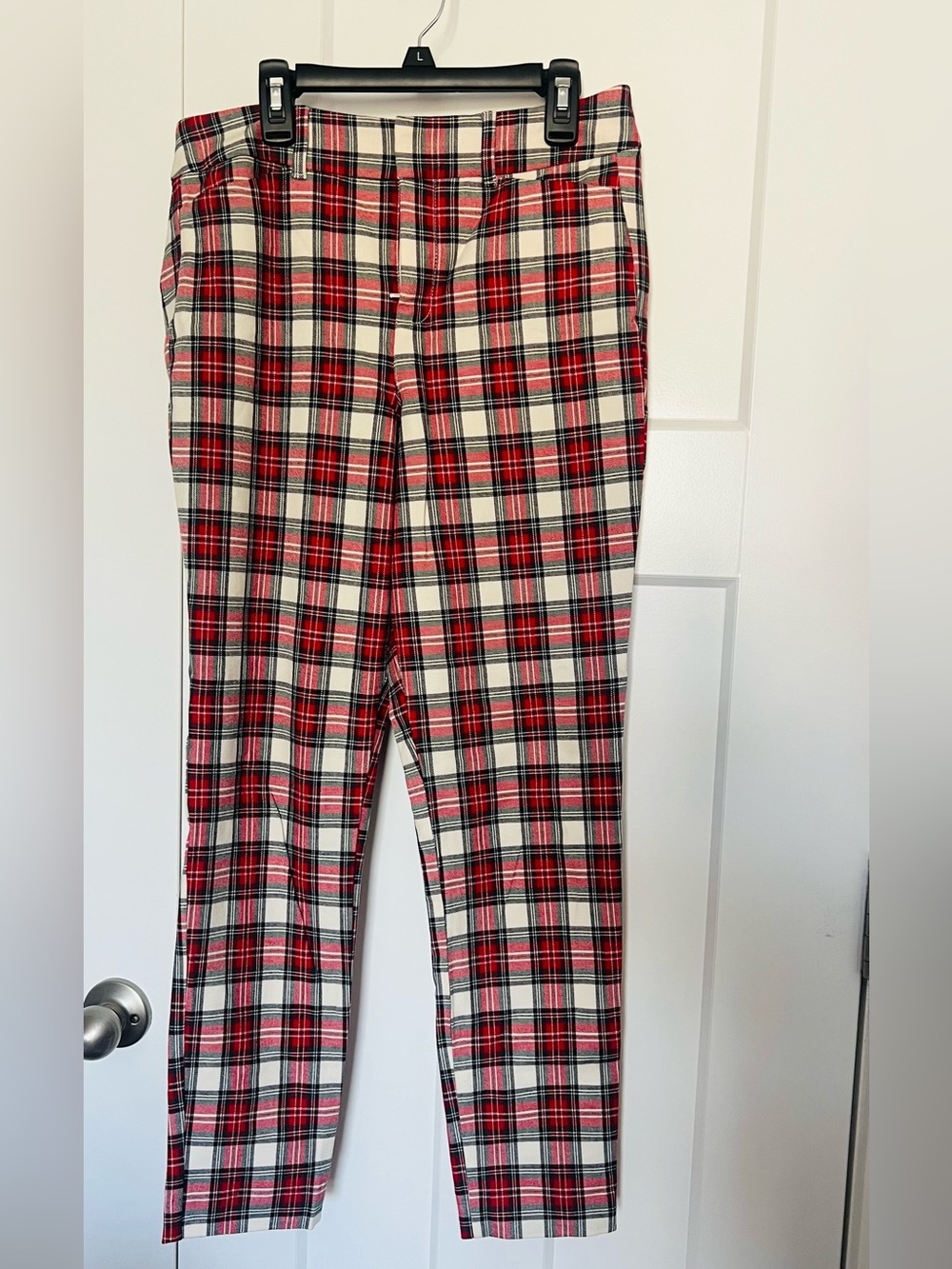 Old Navy Red, White & Black Plaid Women's Straight-Leg Pants